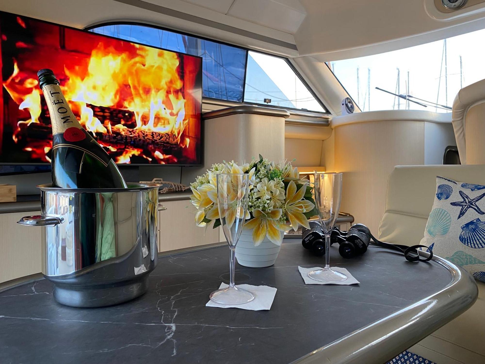 فندق The Valencia Yacht Experience المظهر الخارجي الصورة